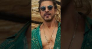 Are-you-hooked-or-are-you-hooked-pathaan-besharamrang-shahrukhkhan-deepikapadukone-yrfshorts